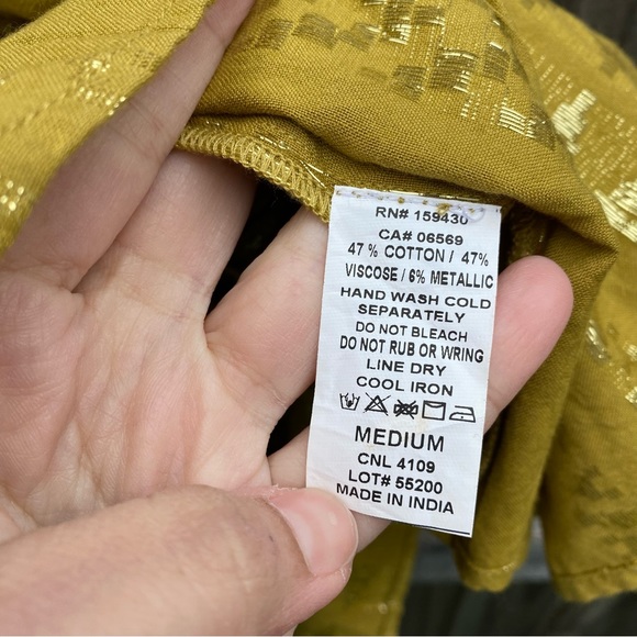 NWT Elan Chartreuse & Gold Arrow Print Tiered Mini Skirt - Picture 7 of 9